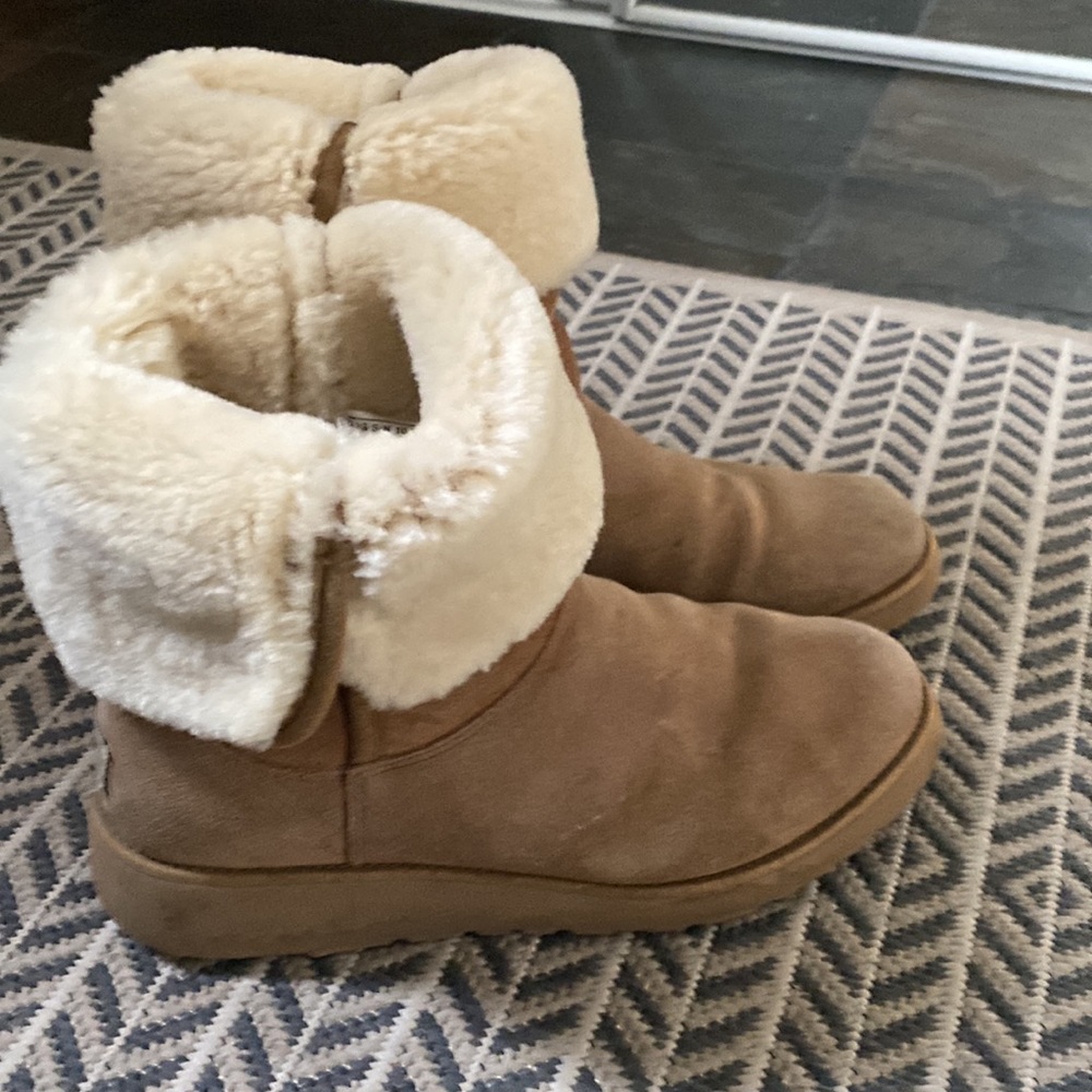 Ugg boots - women’s size 9